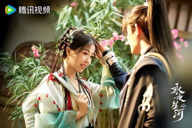 2024深受女性观众欢迎的剧TOP10！《珠帘玉幕》第8《永夜星河》第2冠军不看可惜